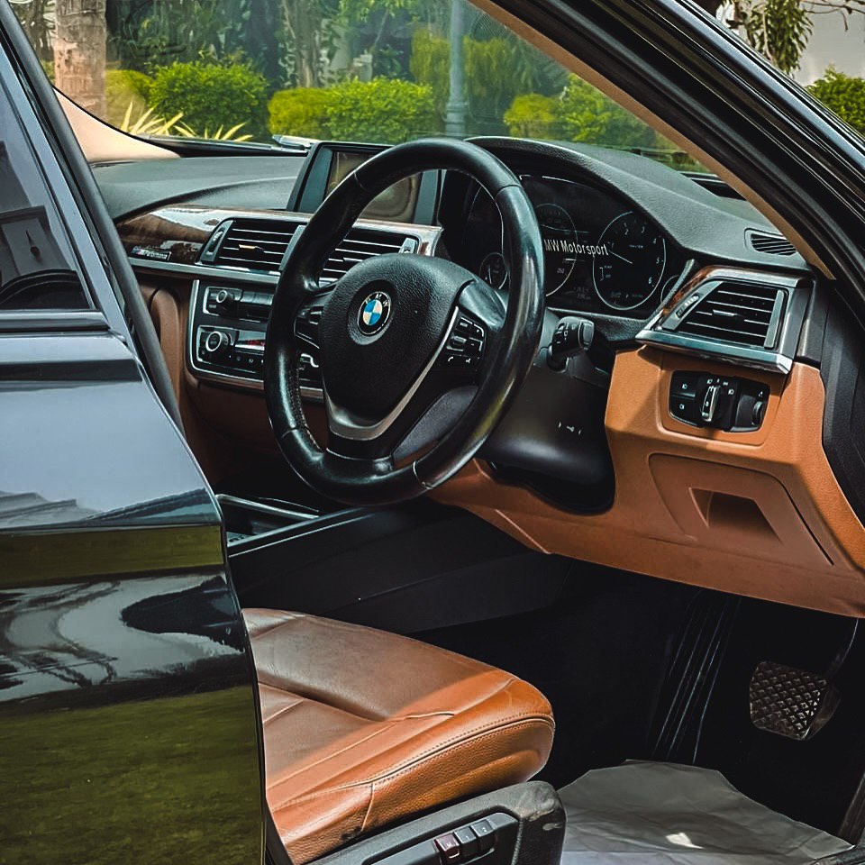 BMW 320D thumbnail 7